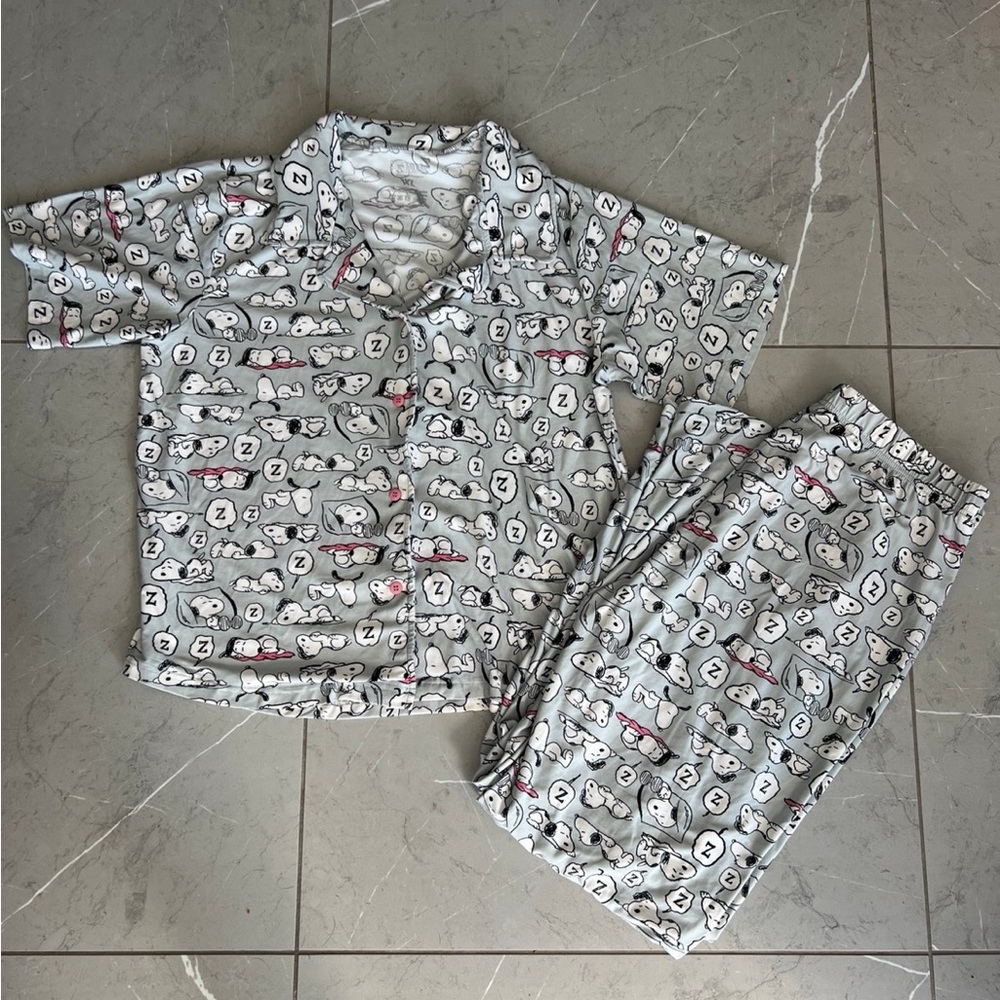 Gray Snoopy Peanuts Pajama Set